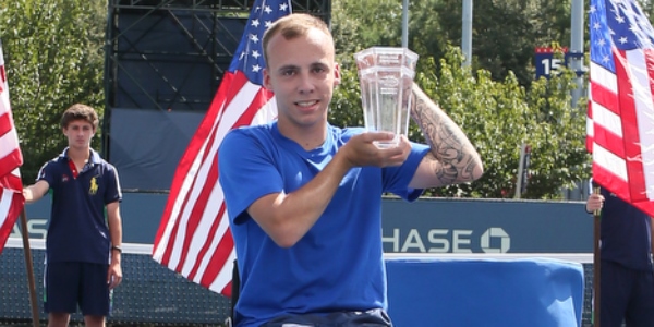 Lapthorne wins first Grand Slam singles title