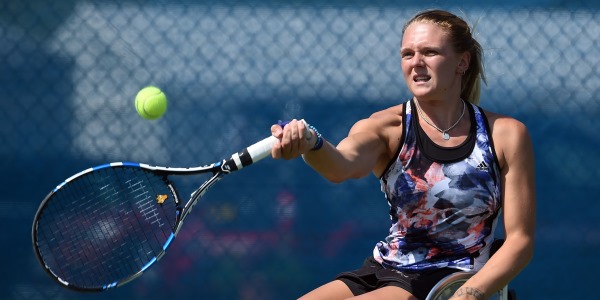 Whiley and Lapthorne beat world No.1s to reach singles finals