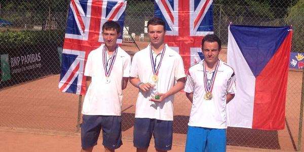 Fabrice Higgins and Tom Mellor with the Czech Republic's Ondrej Sedlisky