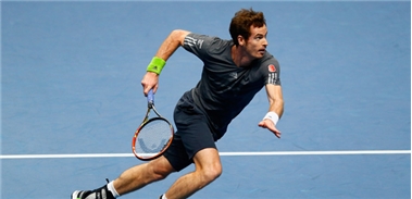 Roger Federer beats Andy Murray at Barclays ATP World Tour Finals