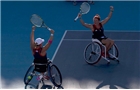Shuker and Whiley fight back to claim bronze